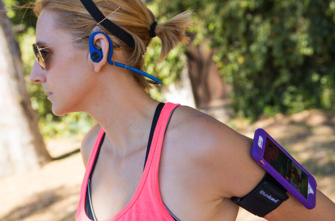 coureuse avec casque running